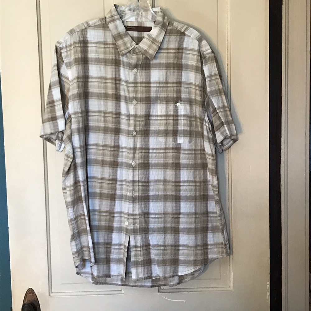Men’s plaid Button Shirt